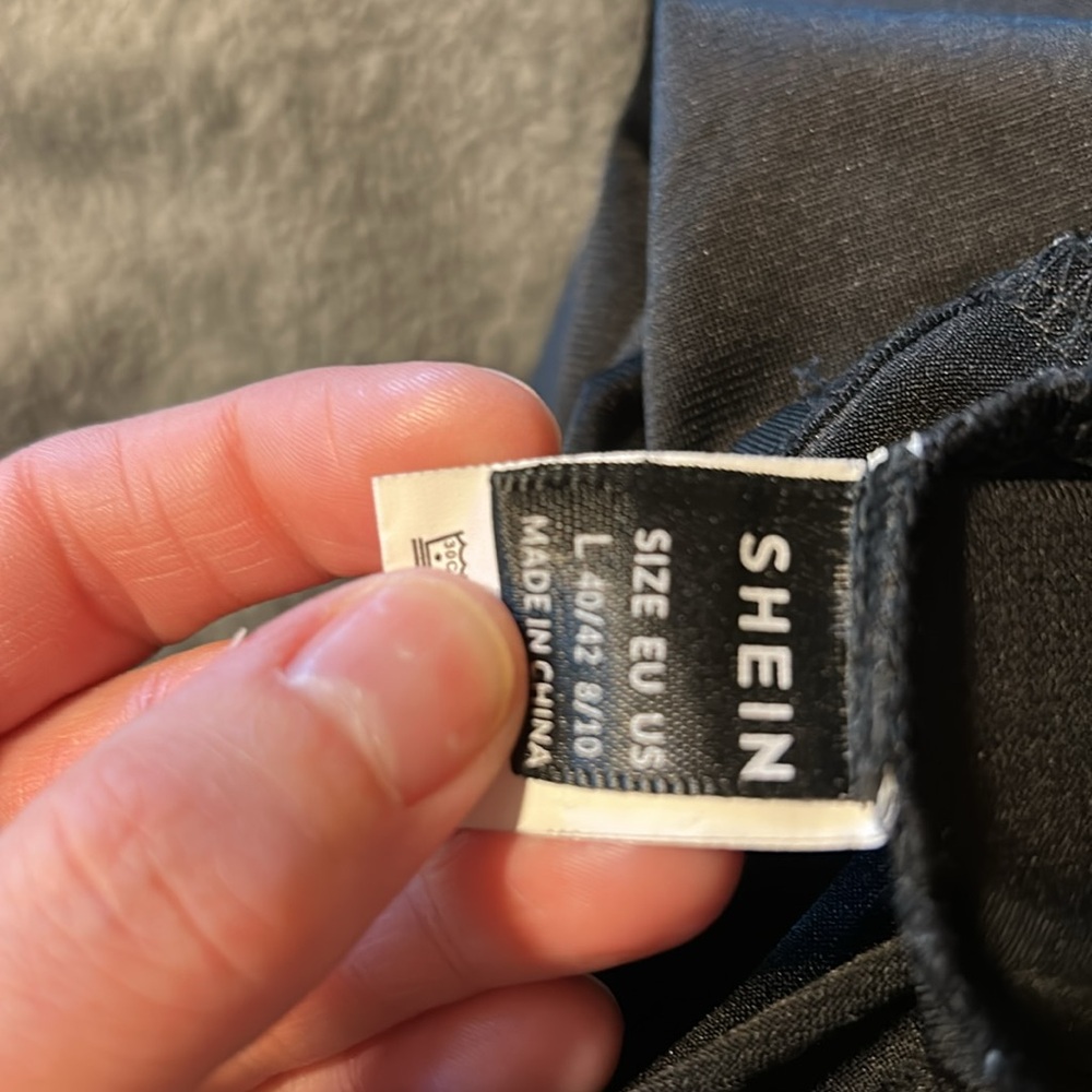 SHEIN Elegant Black Long Sleeve crop Top size large - Picture 5 of 5